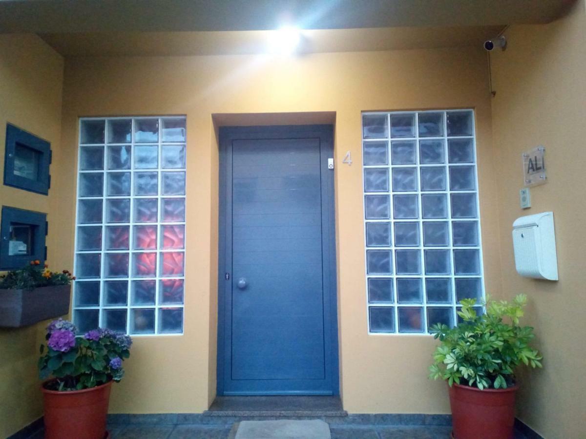 Nelocas House Ponta Delgada (Sao Miguel)